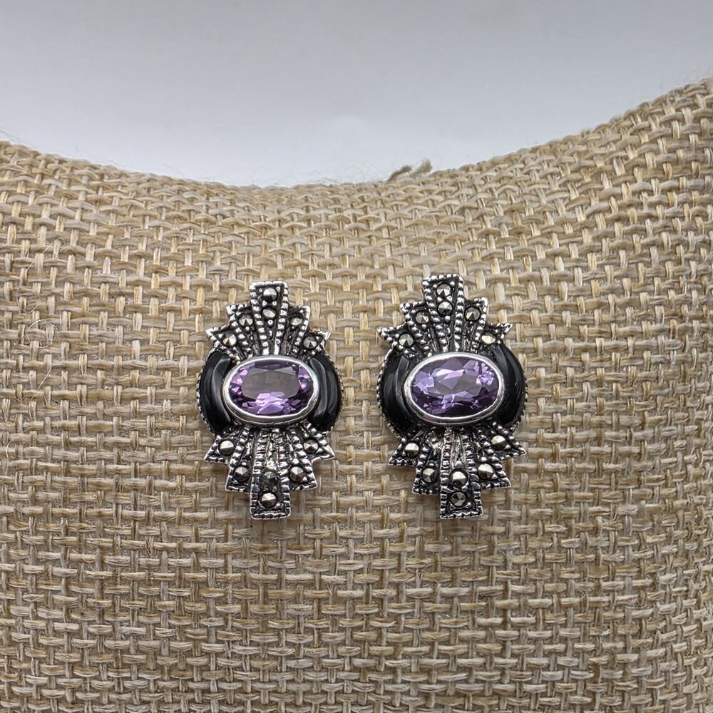 Beautiful Vintage Sterling Silver Pierced Earrings with Amethyst and Onyx